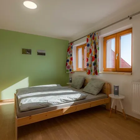 Včelařství Pod Svatým Floriánem Apartamento *