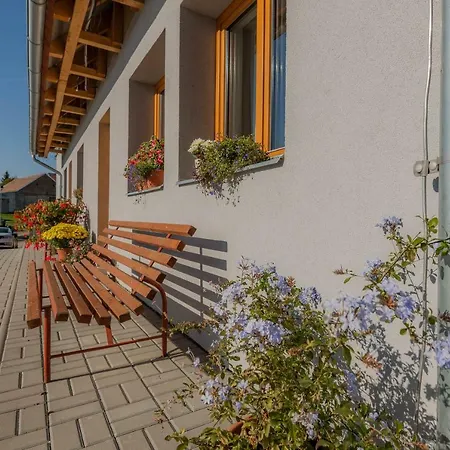 Apartamento Včelařství Pod Svatým Floriánem